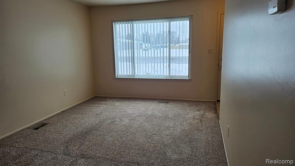 5440 23 Mile Road Utica, MI 48316 - Photo 5 of 18