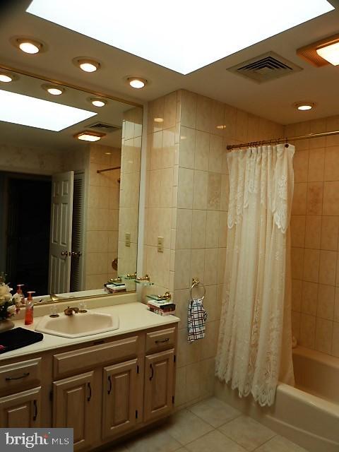 1251 Swamp Road Furlong, PA 18925 - Photo 38 of 57 Her Master Bath