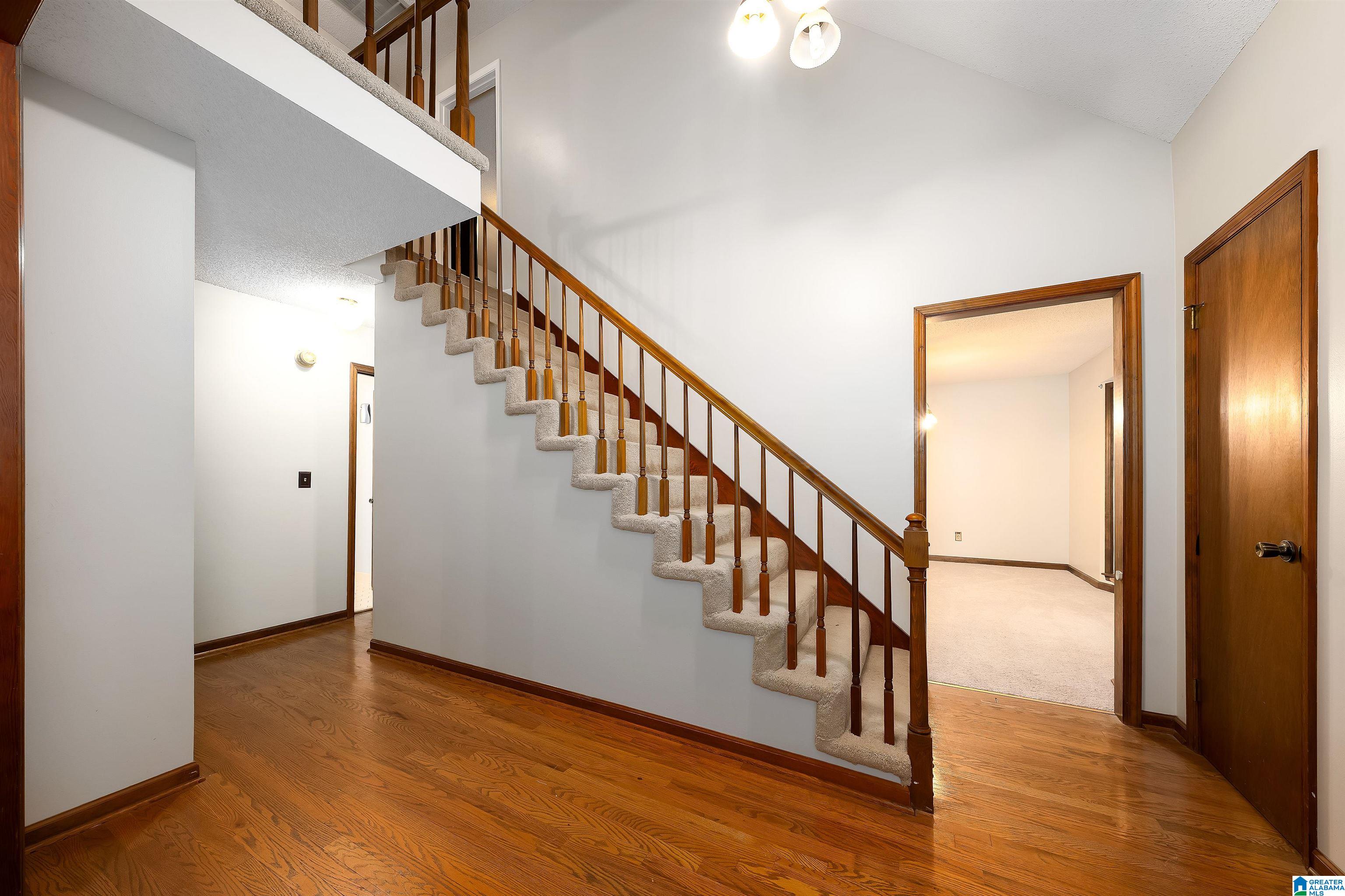 1454 Falling Rock Circle Alabaster, AL 35007 - Photo 8 of 40