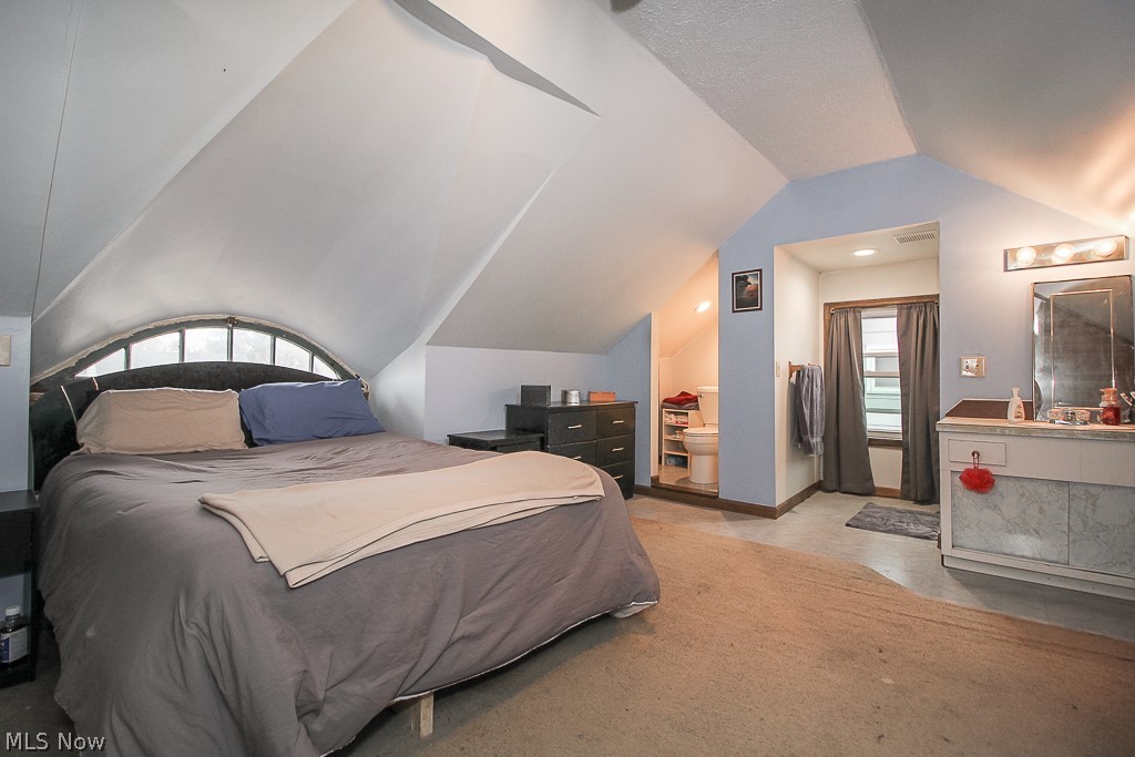 18215 Rosecliff Road Cleveland, OH 44119 - Photo 21 of 35 Gallery Image 21