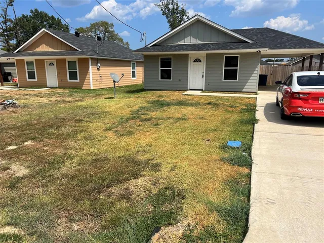 $1,300 | 312 Caddo Avenue, Benton, LA 71006