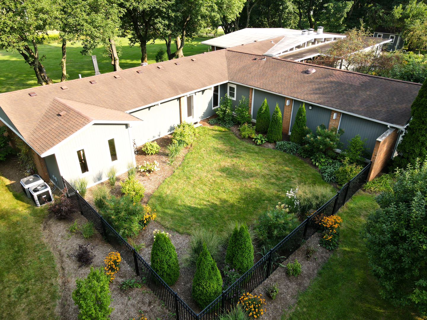 4N527 Old Quarry Road St. Charles, IL 60174 - Photo 3 of 41