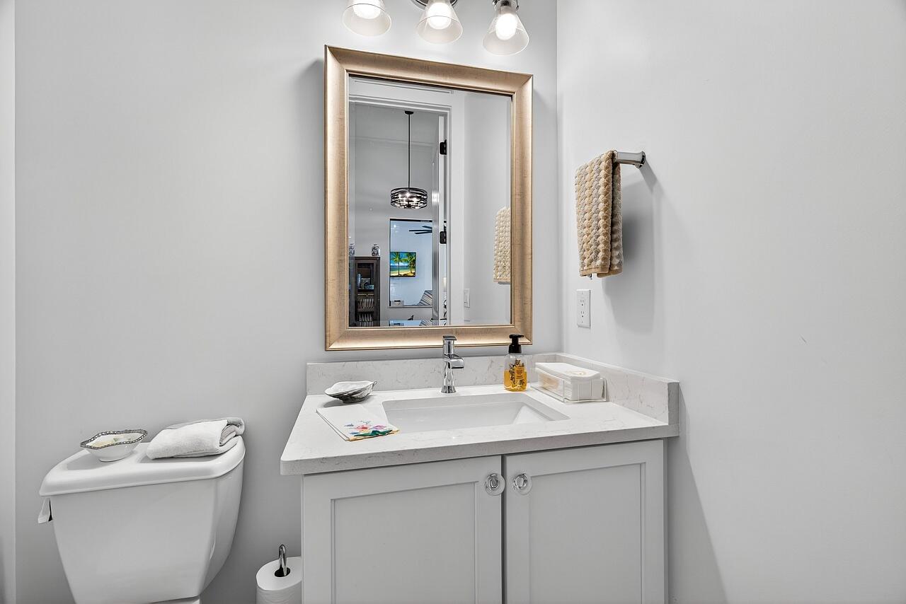 425 Holly Road Vero Beach, FL 32963 - Photo 24 of 38 24