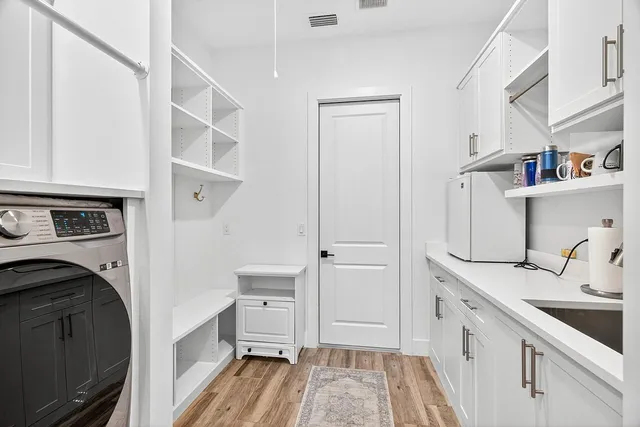 $2,395,000 | 425 Holly Road, Vero Beach, FL 32963