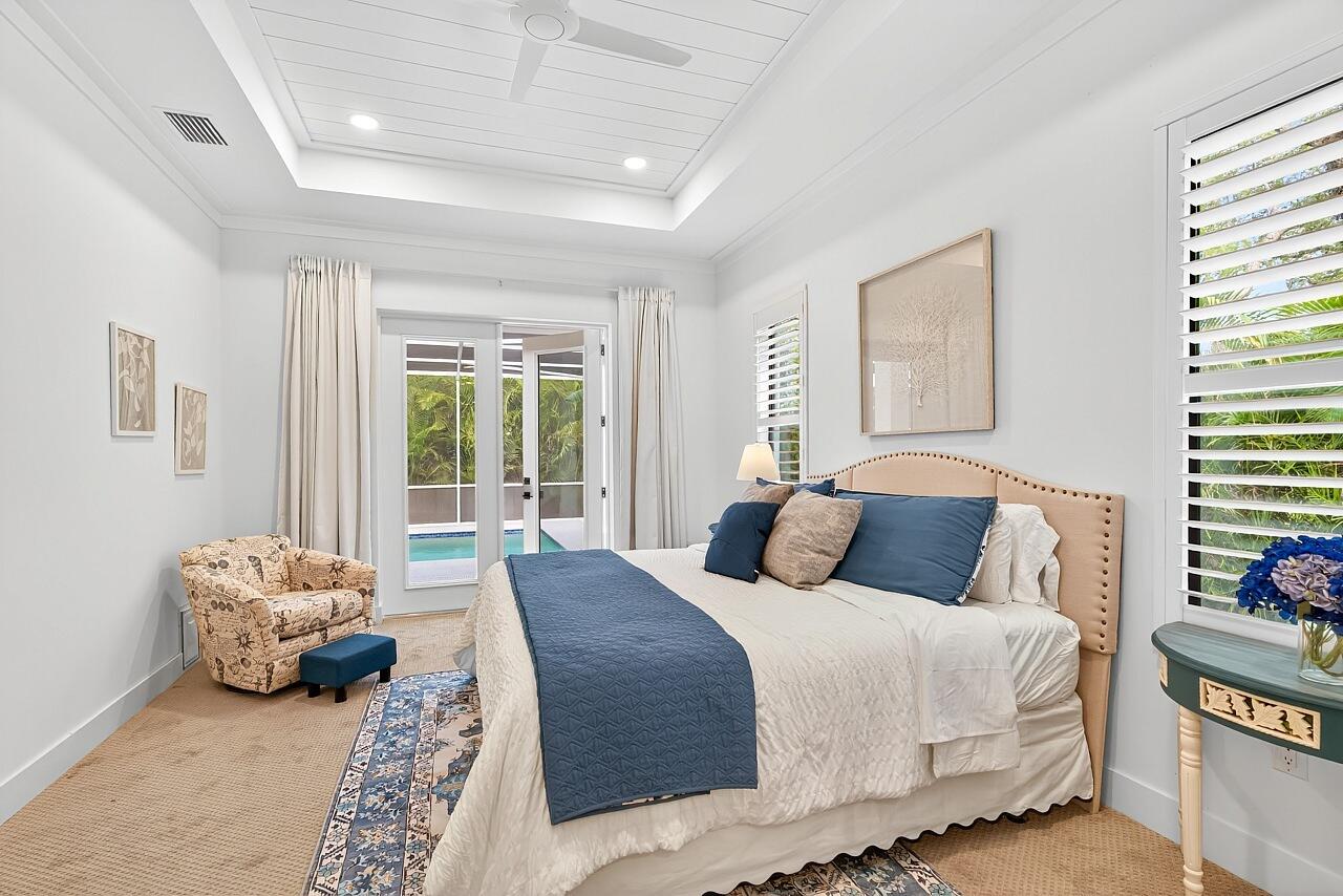 425 Holly Road Vero Beach, FL 32963 - Photo 6 of 38 6