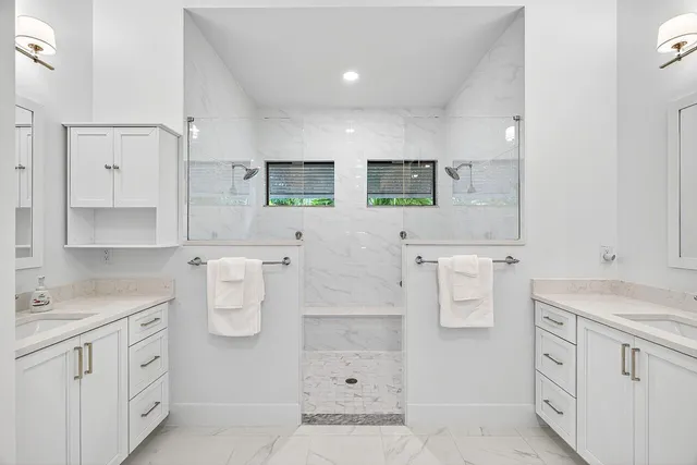 $2,395,000 | 425 Holly Road, Vero Beach, FL 32963