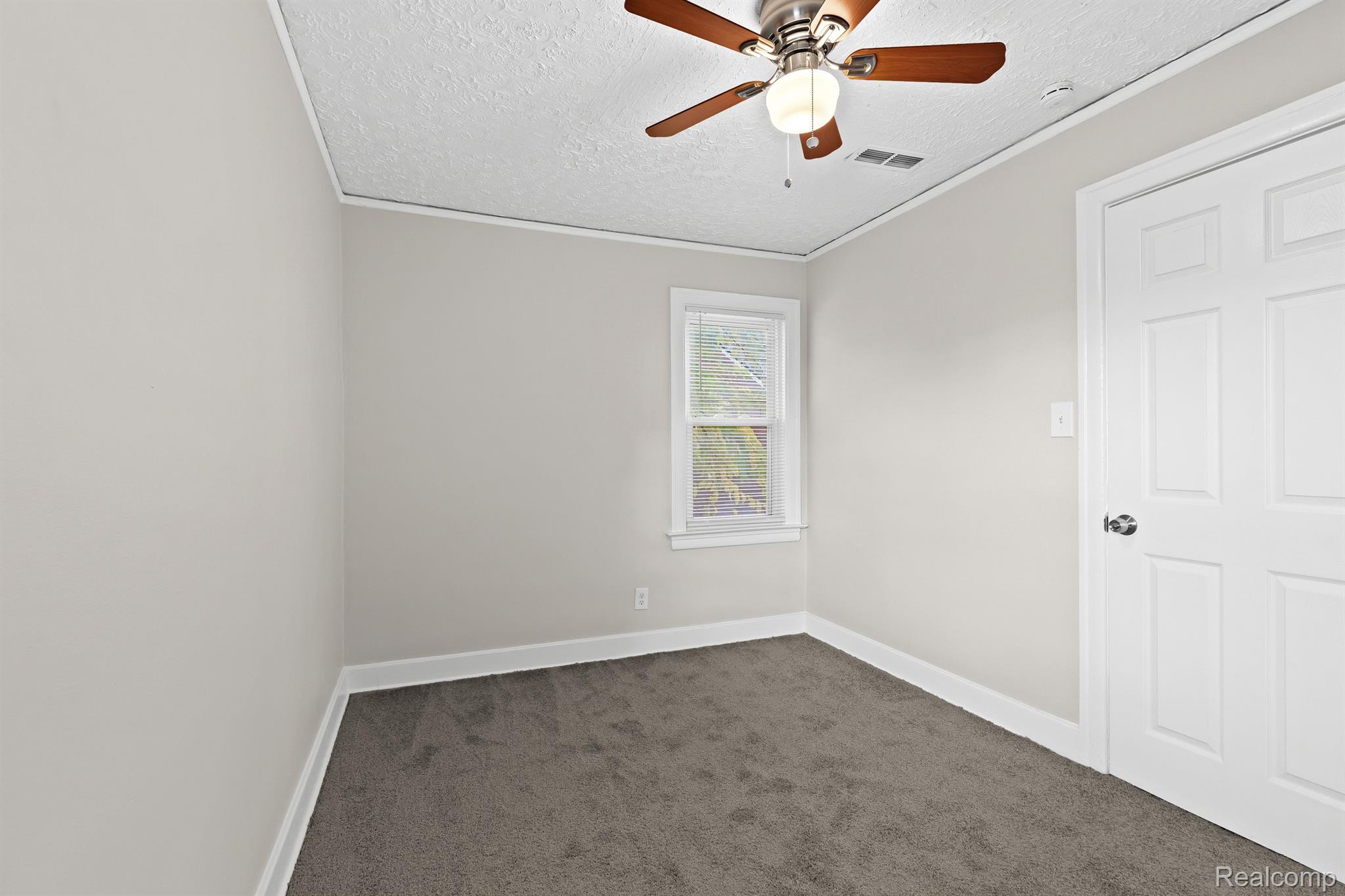 14211 Rutherford Street Detroit, MI 48227 - Photo 19 of 25 Gallery Image 19