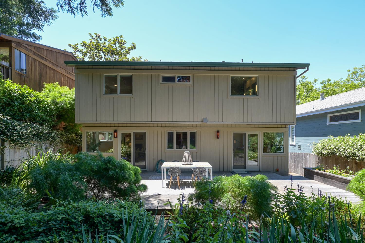 130 C Street San Rafael, CA 94901 - Photo 27 of 33