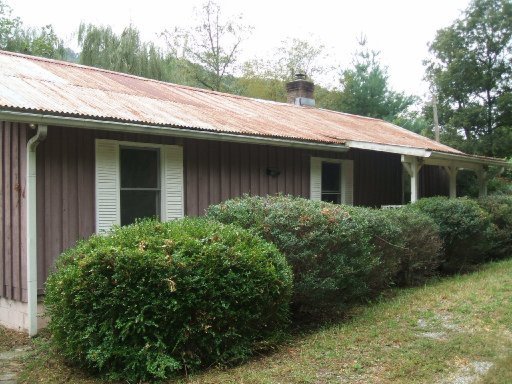4175 Steve Brown Road Bean Station, TN 37708 - Photo 1 of 1 Primary Photo