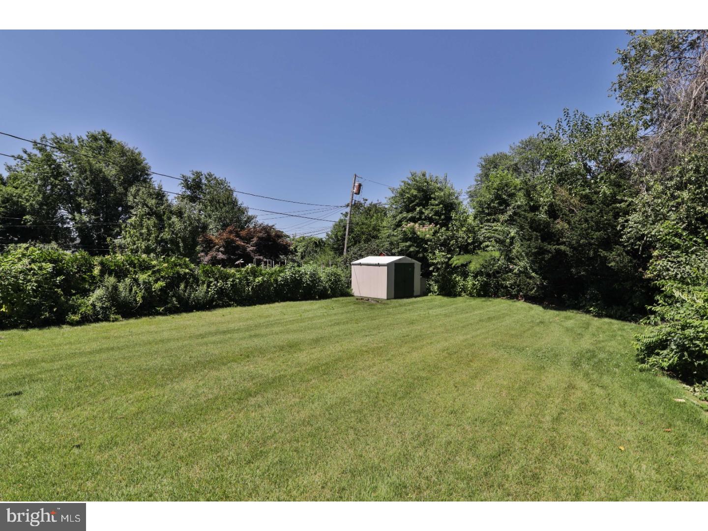 9976 Dungan Road Philadelphia, PA 19115 - Photo 23 of 25 Gallery Image 23