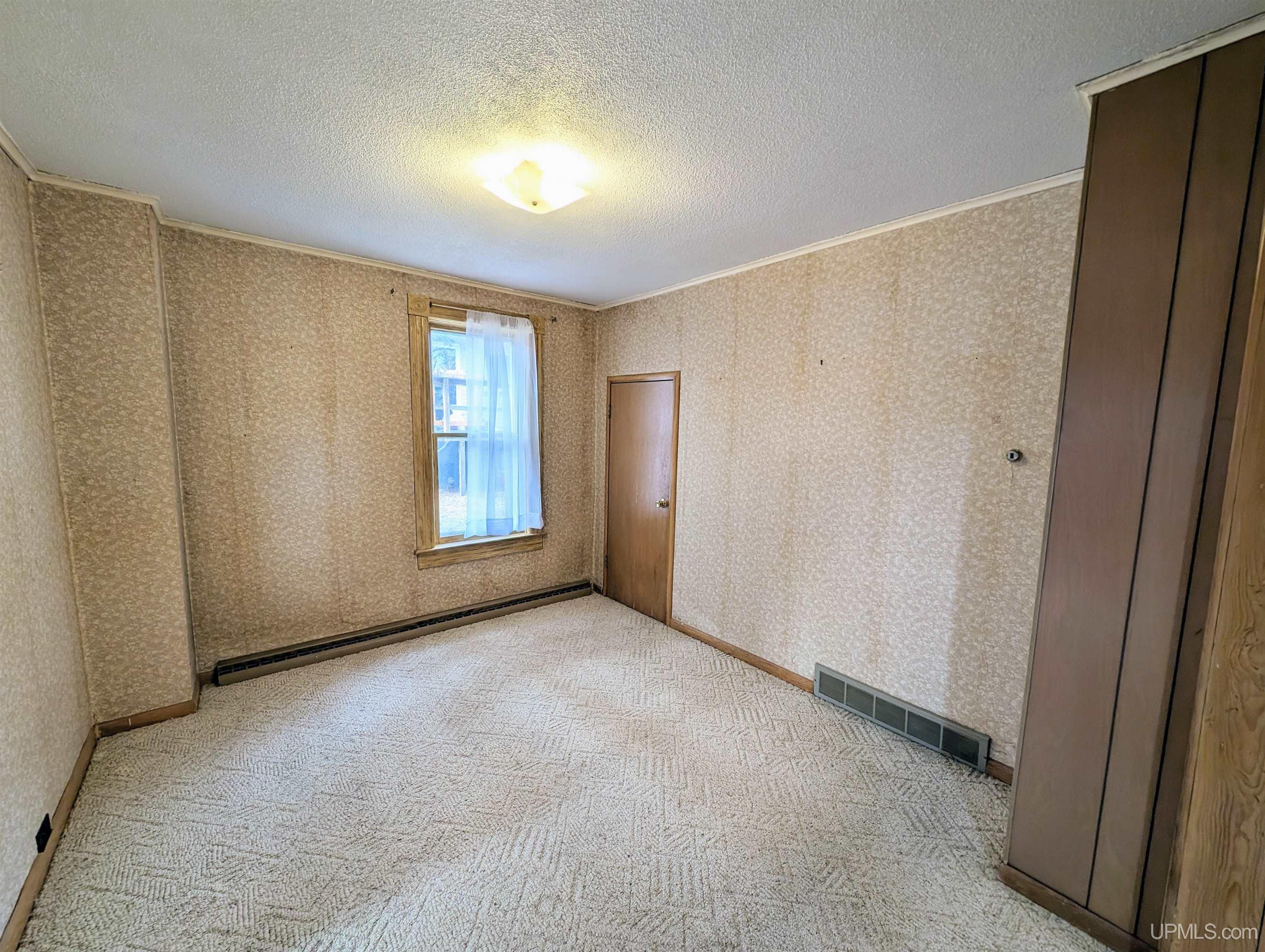 525 D Street Ishpeming, MI 49849 - Photo 9 of 25 Gallery Image 9
