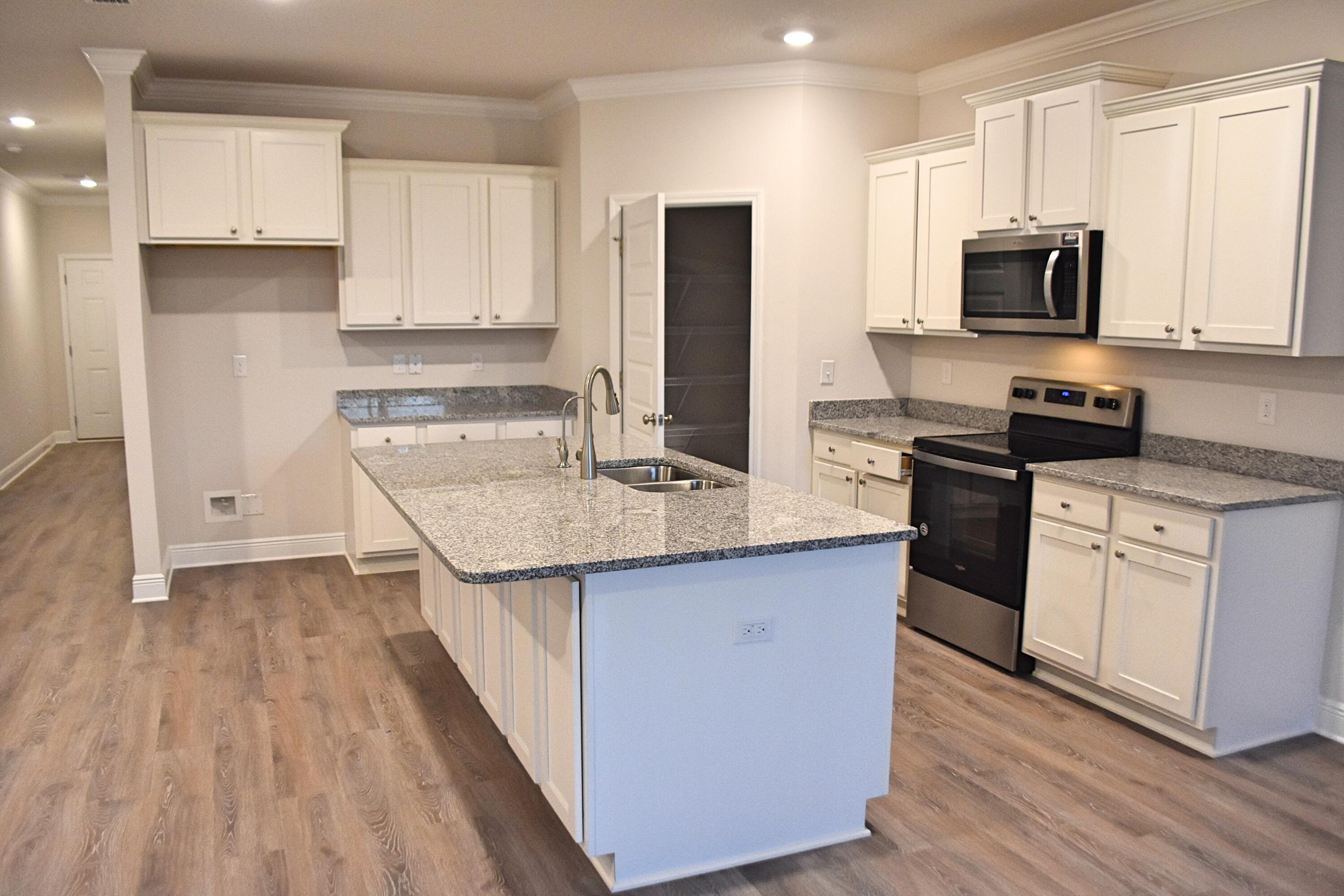 108 Dusky Way Freeport, FL 32439 - Photo 4 of 15 Kitchen_Fotor