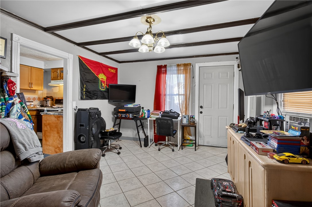 31 Sassafras Street Providence, RI 02907 - Photo 12 of 42