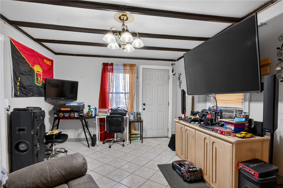 31 Sassafras Street Providence, RI 02907 - Photo 13 of 42