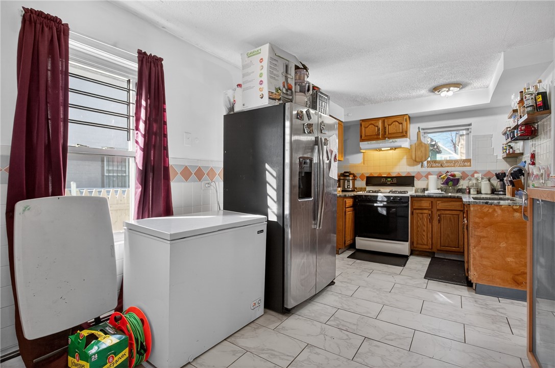 31 Sassafras Street Providence, RI 02907 - Photo 21 of 42