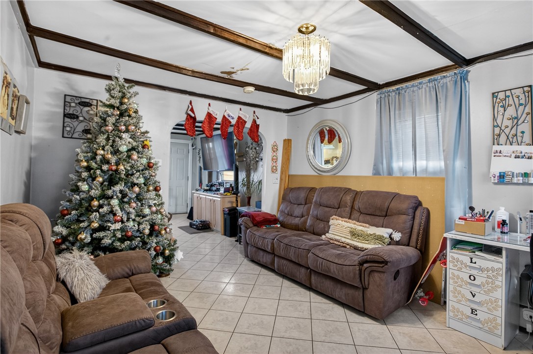 31 Sassafras Street Providence, RI 02907 - Photo 7 of 42