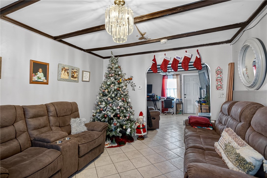 31 Sassafras Street Providence, RI 02907 - Photo 9 of 42