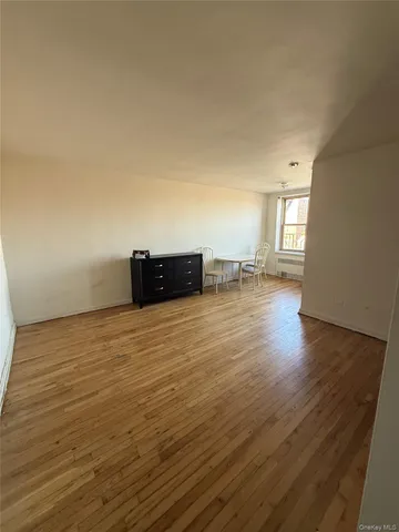 $159,999 | 67-25 Clyde Street, Unit 7H | Rego Park
