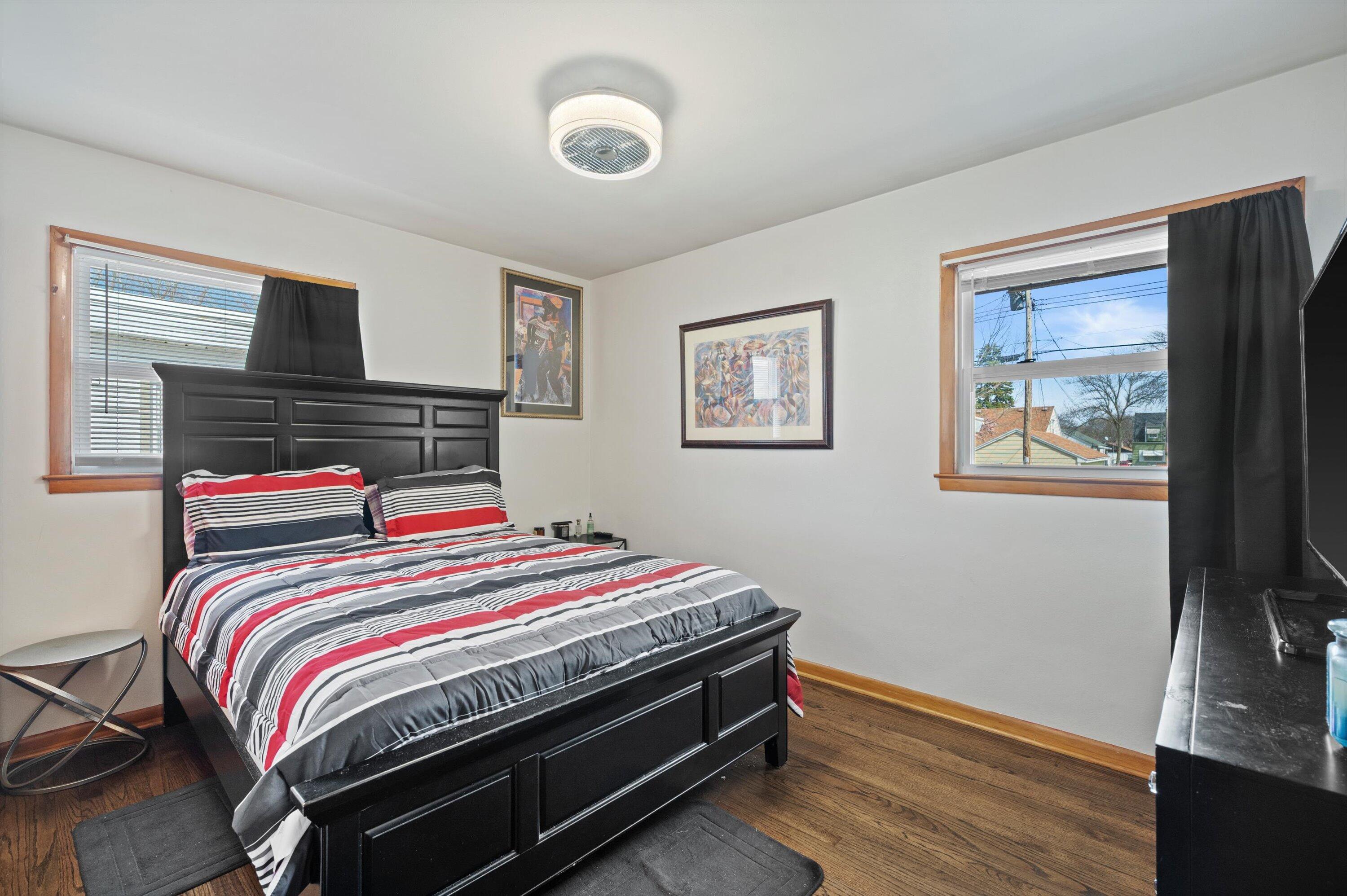 3816 North 83rd Street Milwaukee, WI 53222 - Photo 9 of 23 23-Z62_0436