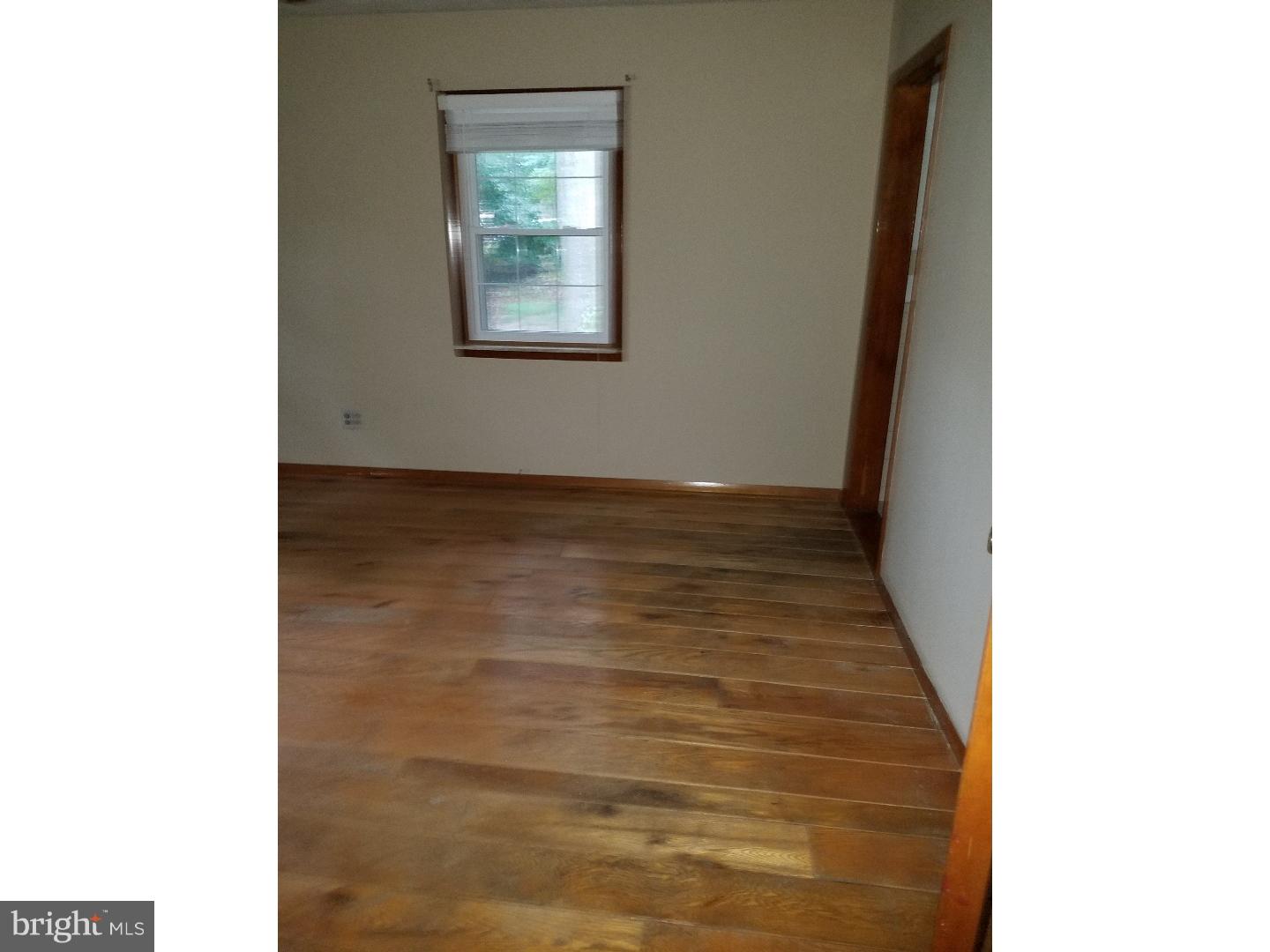 605 Creek Road Mount Laurel, NJ 08054 - Photo 11 of 21 Master Bedroom