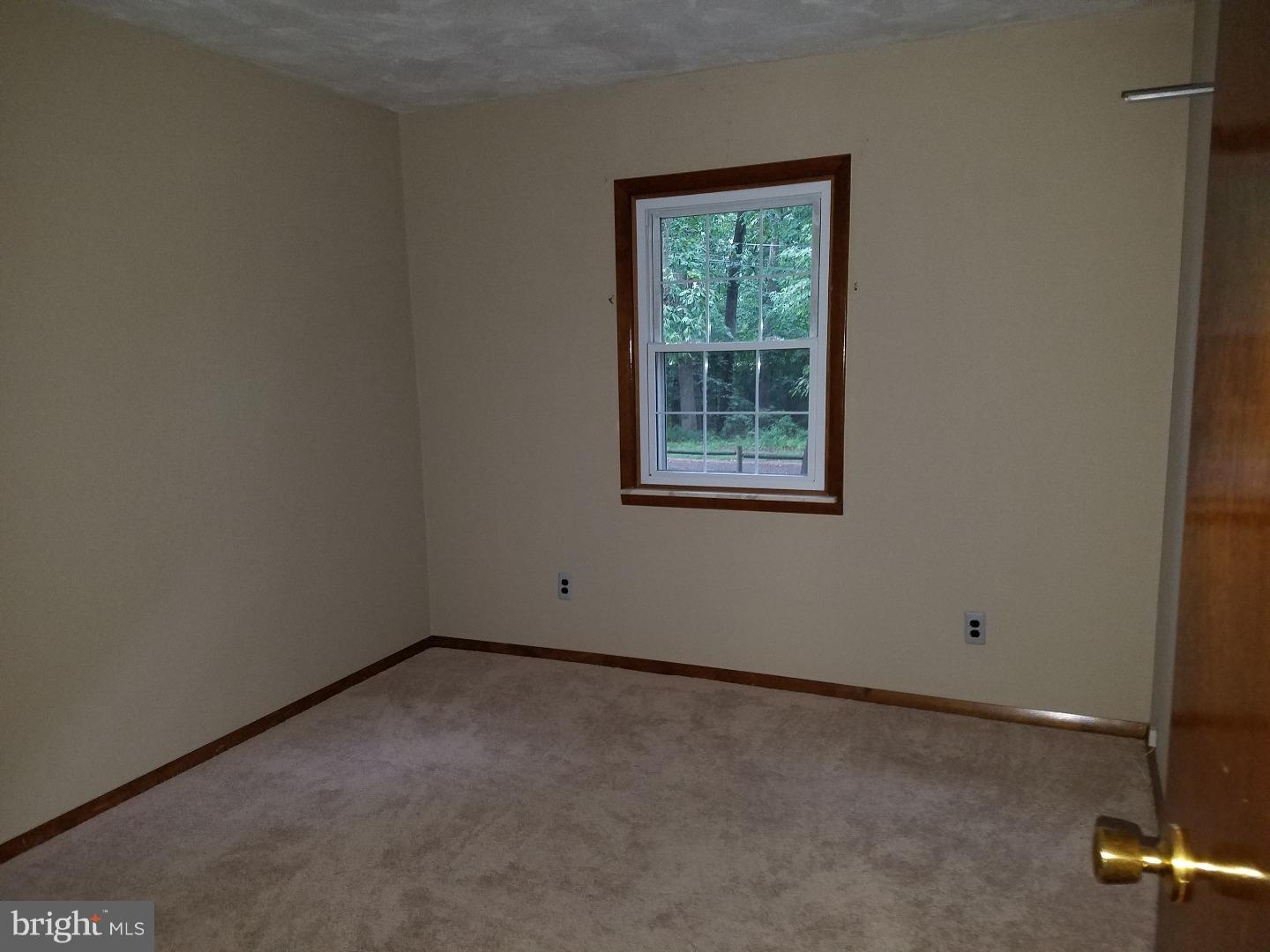 605 Creek Road Mount Laurel, NJ 08054 - Photo 18 of 21 Bedroom 3