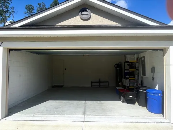 $1,800 | 37 Rickenbacker Drive, Palm Coast, FL 32164