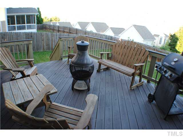 2400 Treen Street Raleigh, NC 27614 - Photo 18 of 25 Patio/Deck