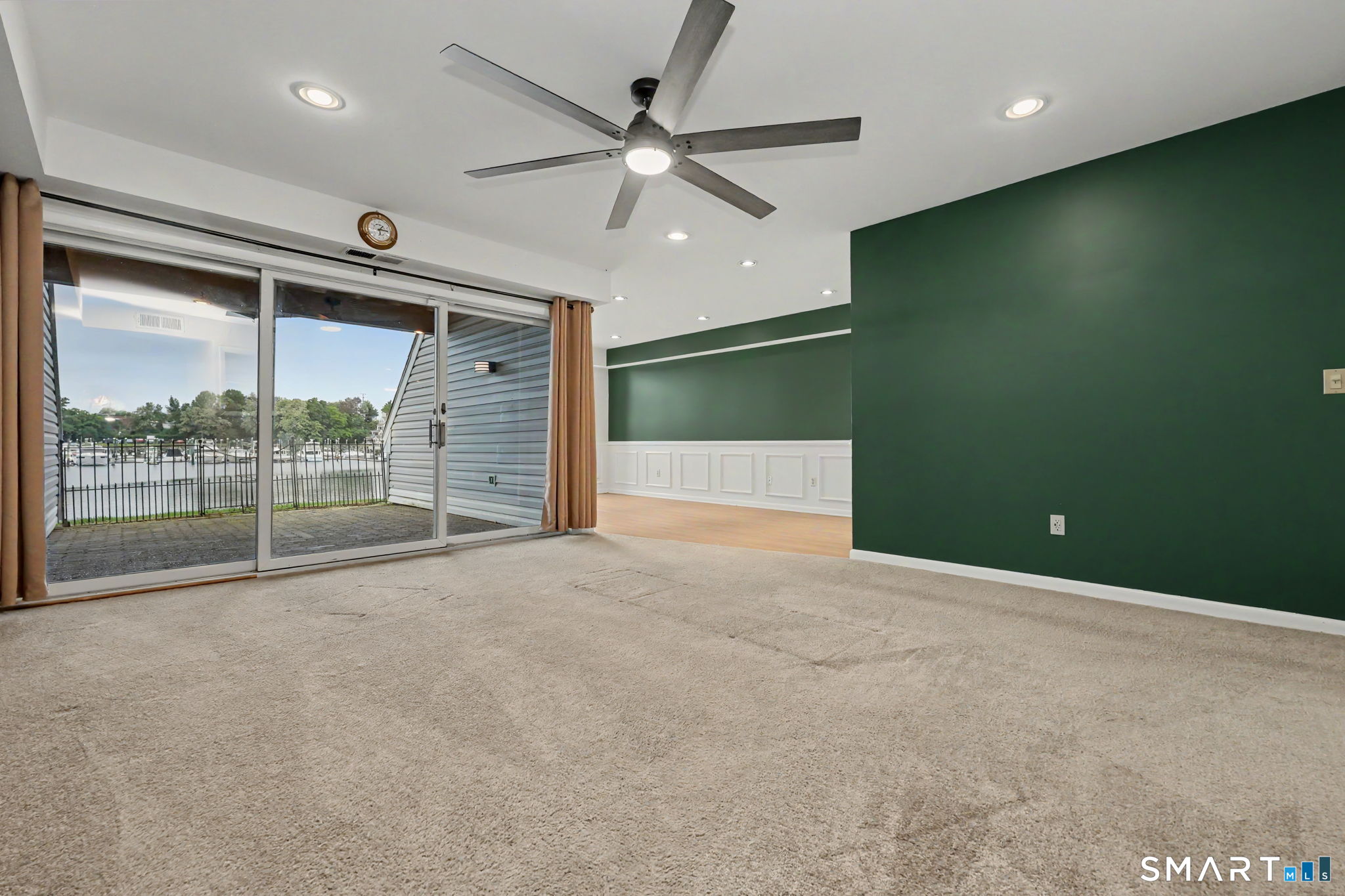 614 Popes Island Road, Unit 614 Milford, CT 06461 - Photo 15 of 39