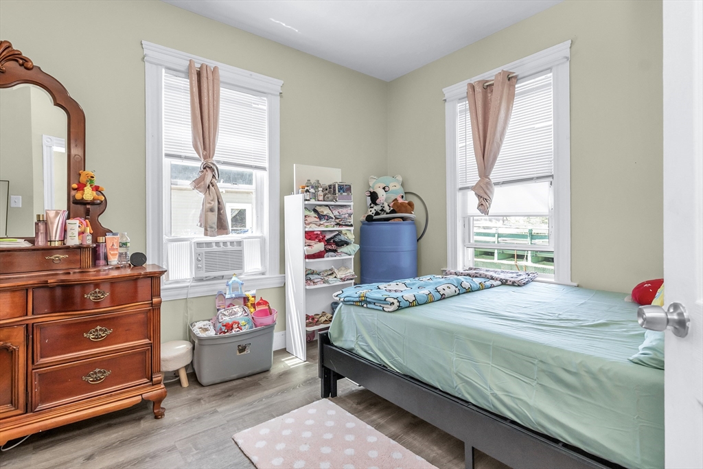 180 Chestnut Street Chelsea, MA 02150 - Photo 31 of 36