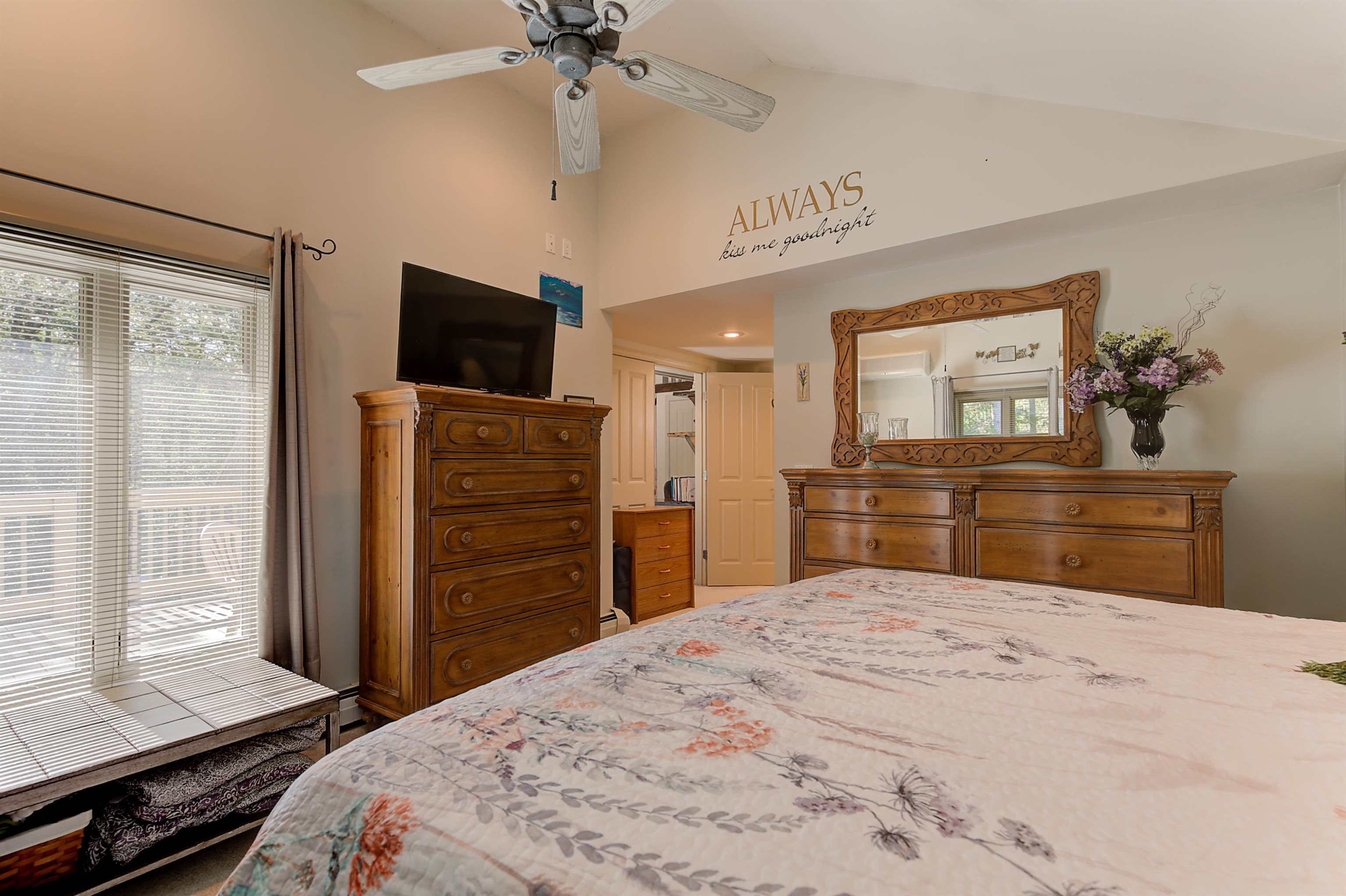 106 Vista View Road, Unit H5 Conway, NH 03860 - Photo 17 of 39 Gallery Image 17