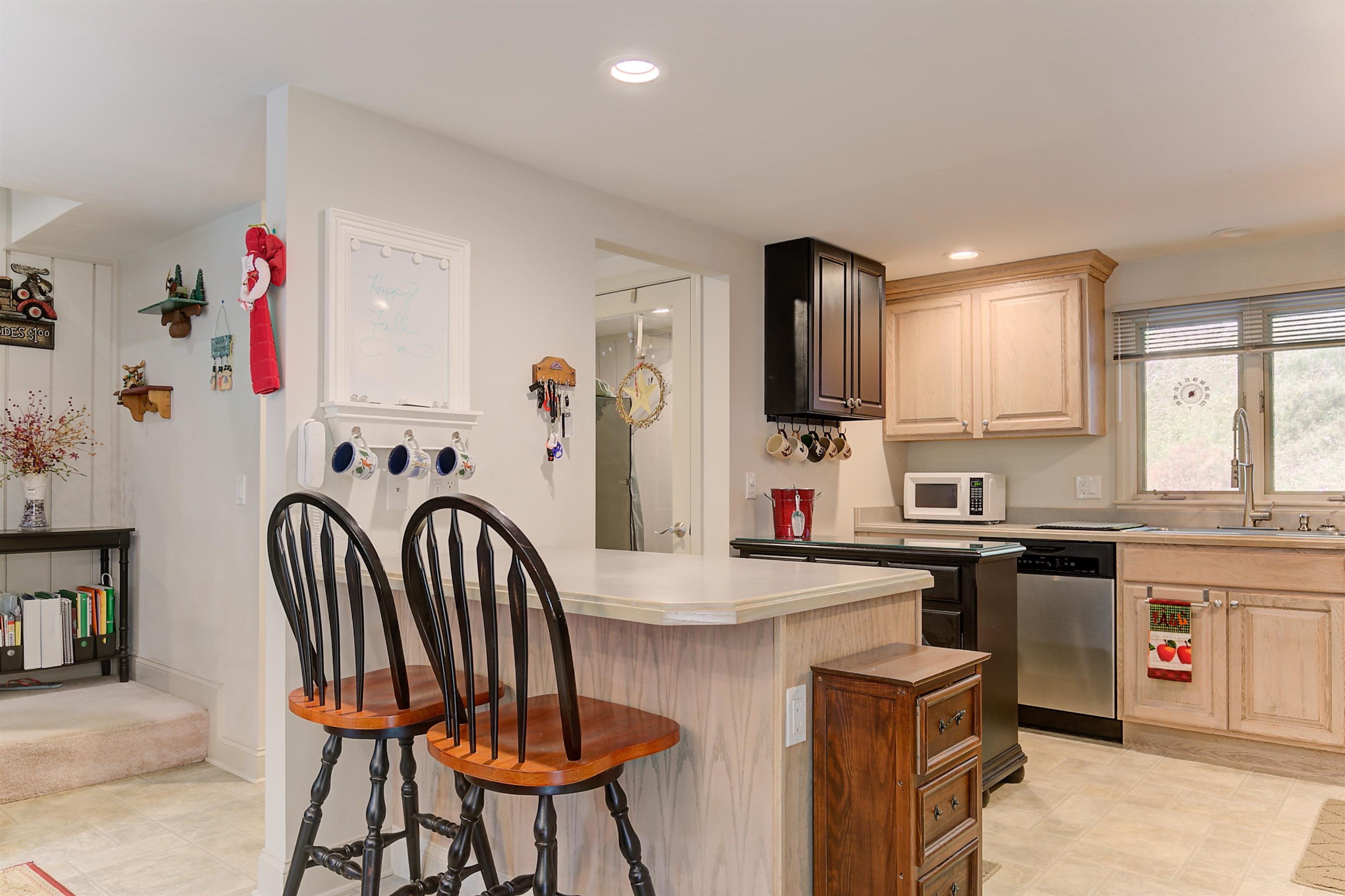 106 Vista View Road, Unit H5 Conway, NH 03860 - Photo 8 of 39 Gallery Image 8