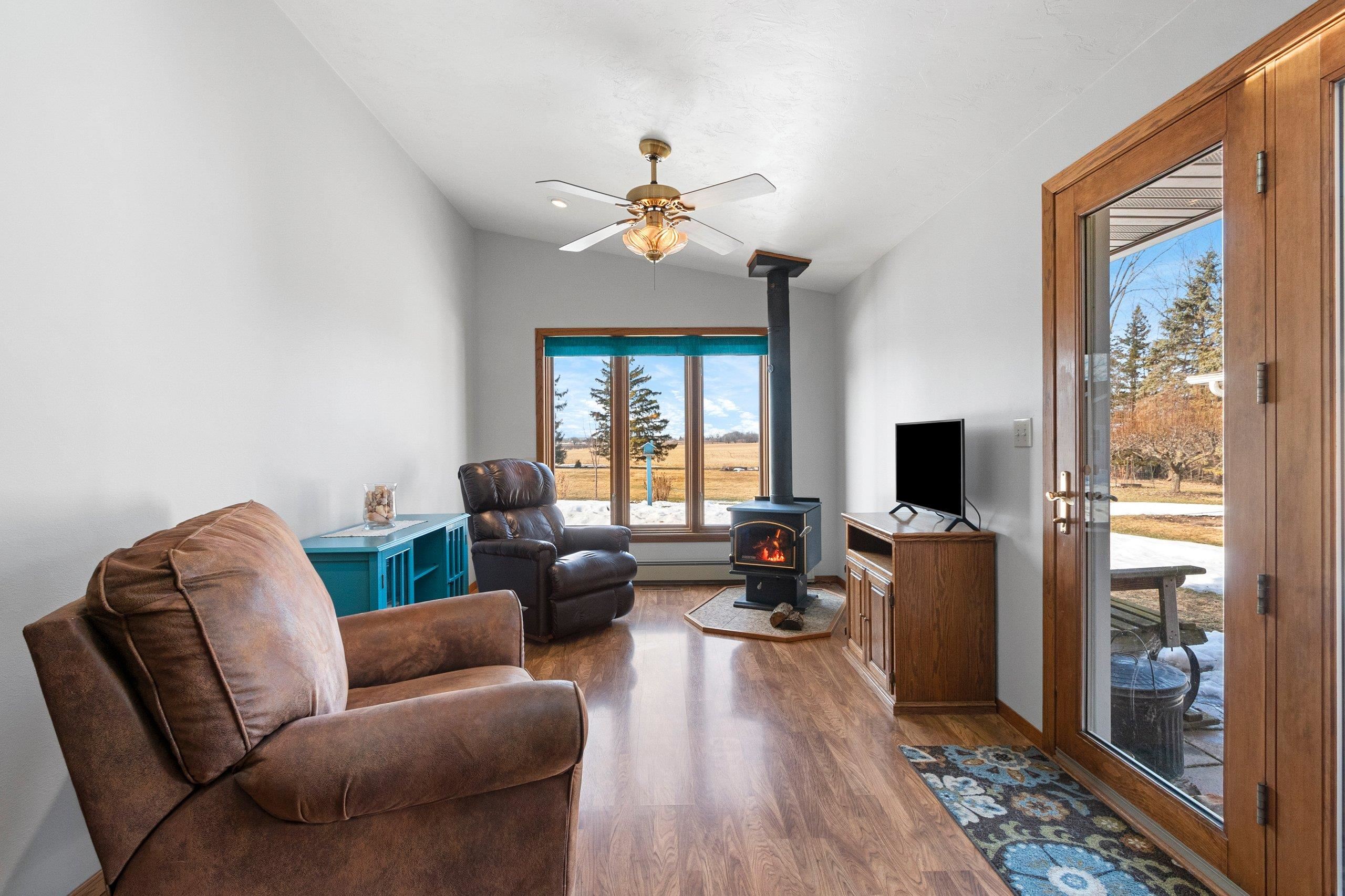 962 South Northview Road Green Bay, WI 54311 - Photo 21 of 68