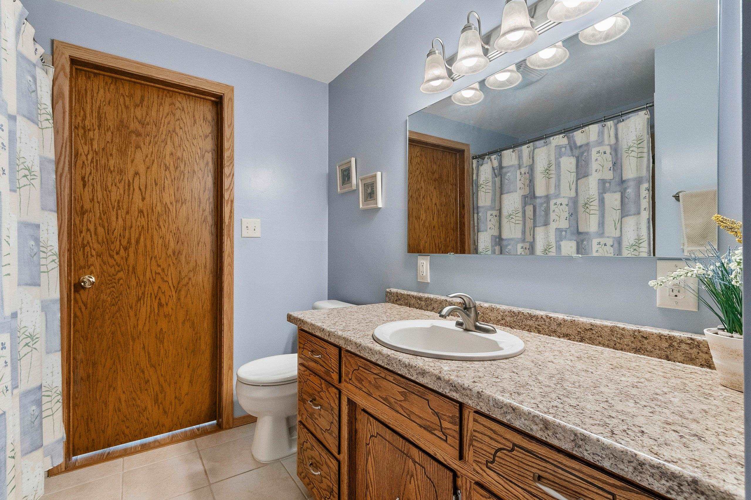 962 South Northview Road Green Bay, WI 54311 - Photo 31 of 68