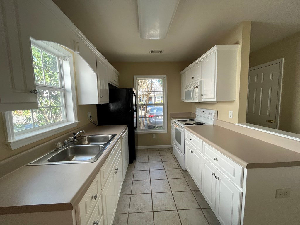 5027 Wheeler Lake Road Augusta, GA 30909 - Photo 2 of 14