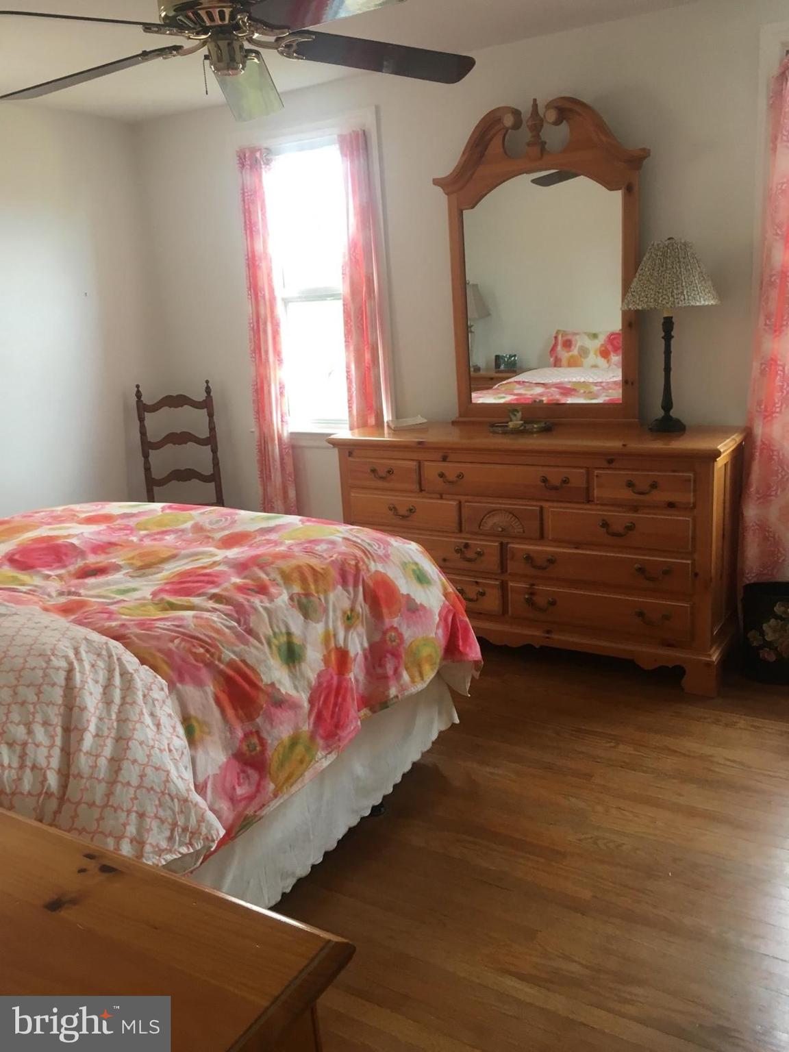 109 Valley View Road Media, PA 19063 - Photo 14 of 20 Master Bedroom