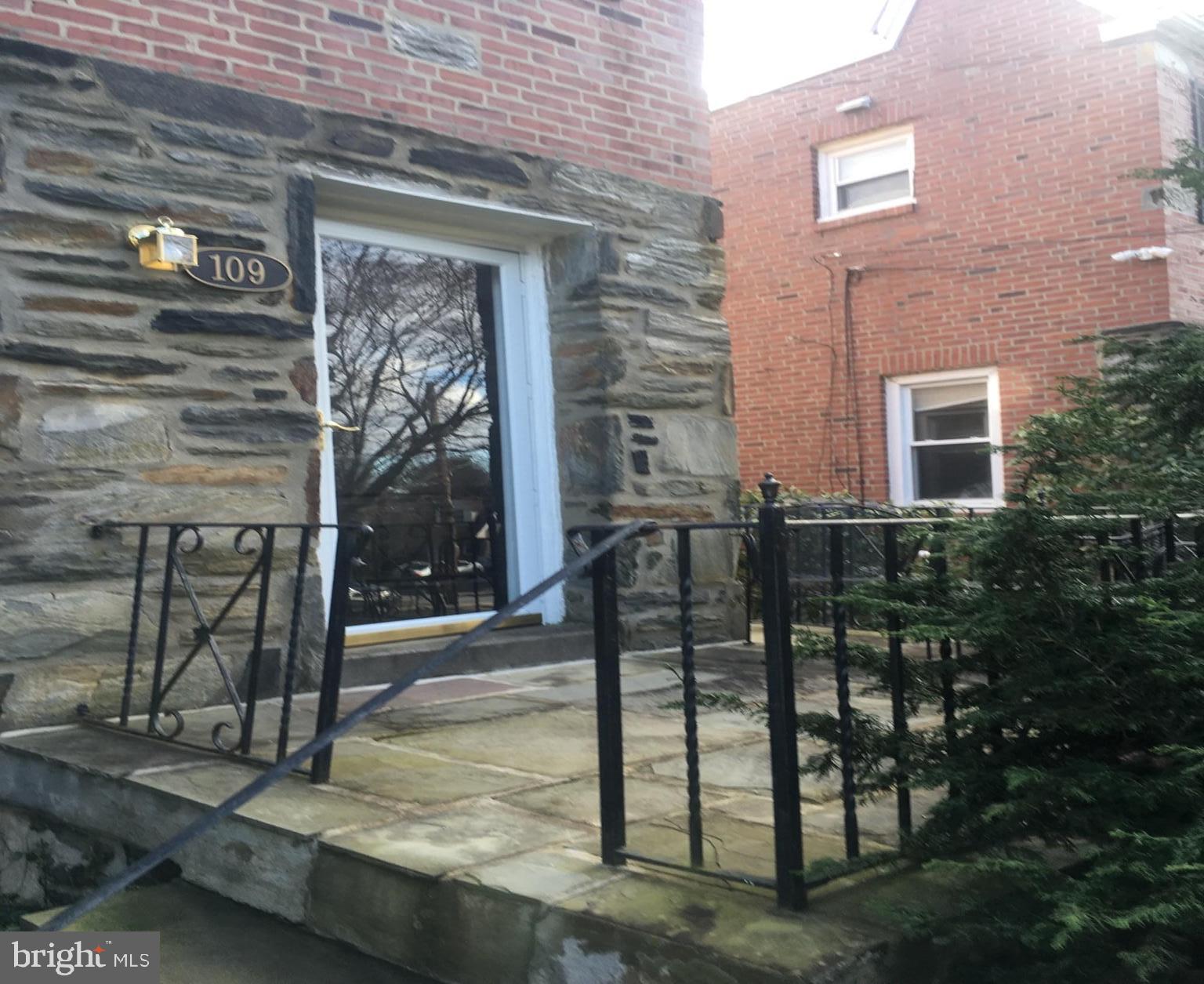 109 Valley View Road Media, PA 19063 - Photo 3 of 20 Front Porch