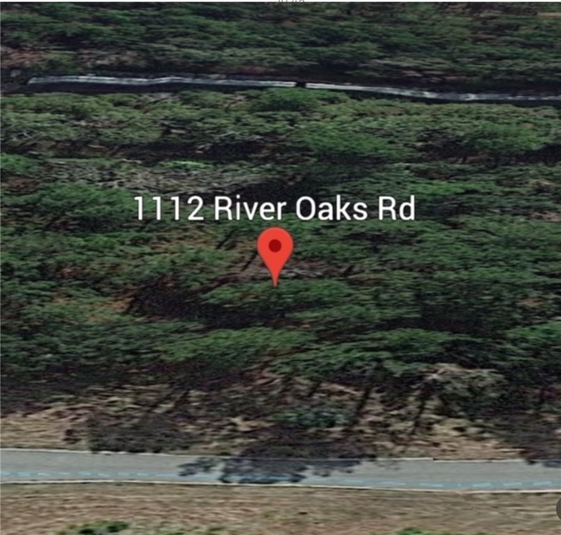 1112 River Oaks Road Brunswick, GA 31523 - Photo 2 of 5