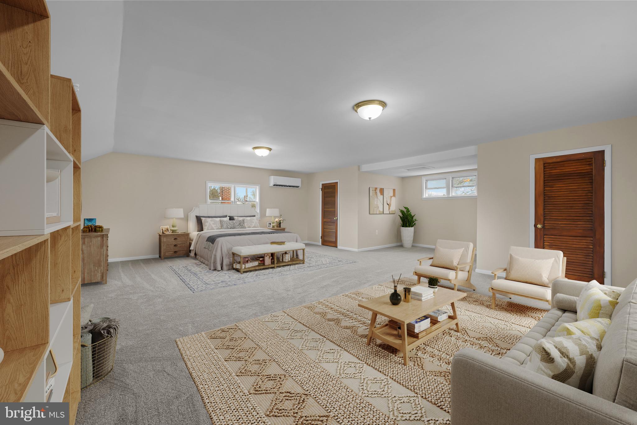 327 West Summit Avenue Wilmington, DE 19804 - Photo 13 of 26 a living room with furniture