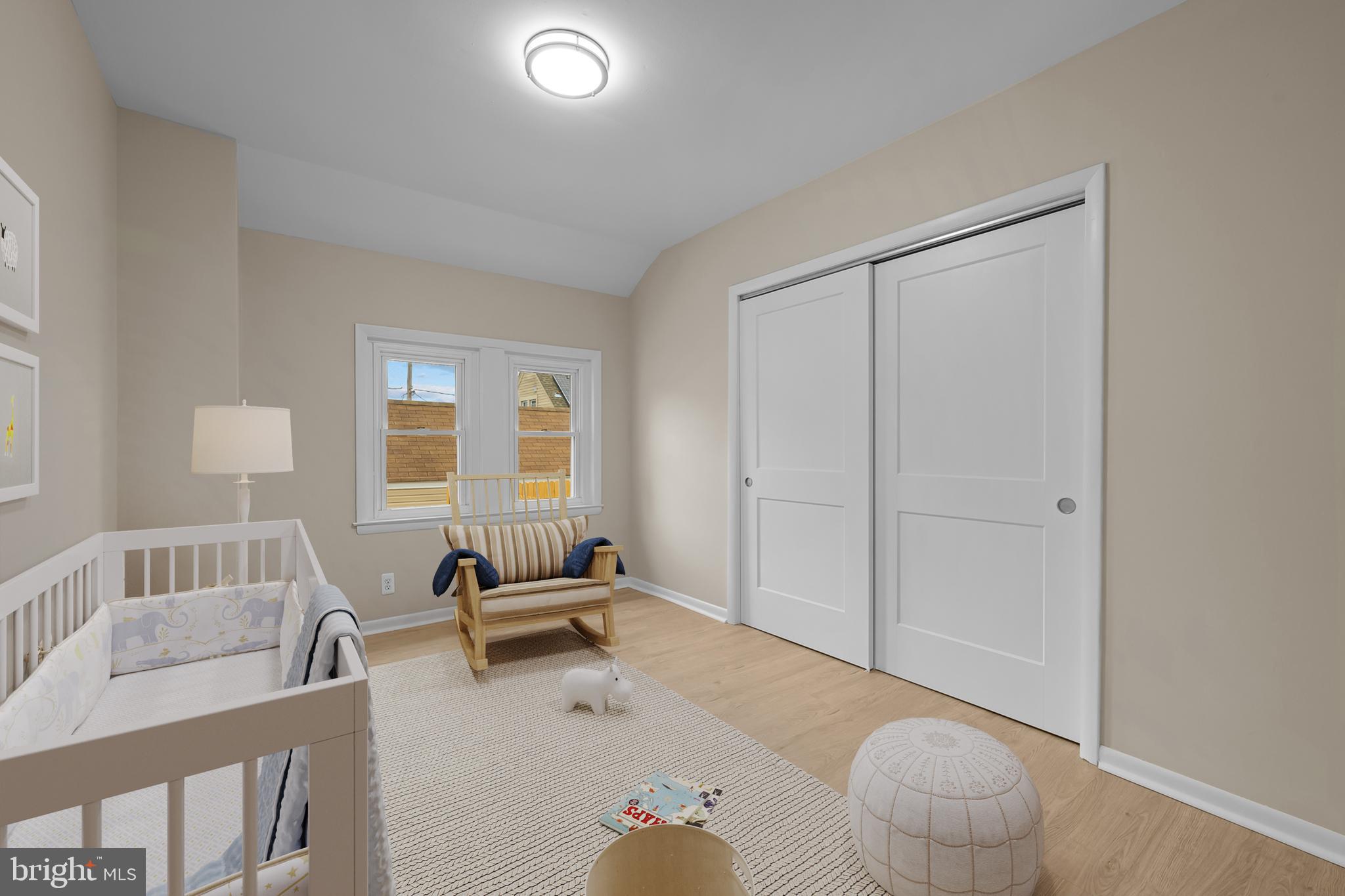 327 West Summit Avenue Wilmington, DE 19804 - Photo 19 of 26 a bedroom with furniture and a window