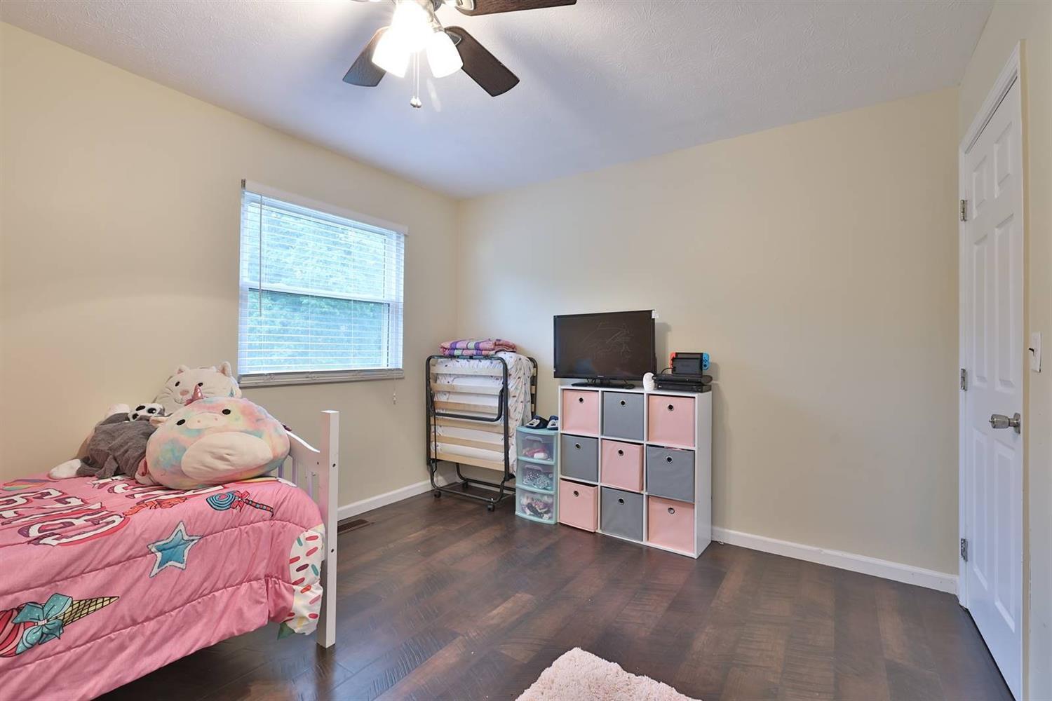 10430 Pottinger Road Cincinnati, OH 45251 - Photo 11 of 21 Gallery Image 11