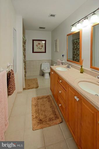 2320 Staley Road Reston, VA 20191 - Photo 2 of 30 Bath
