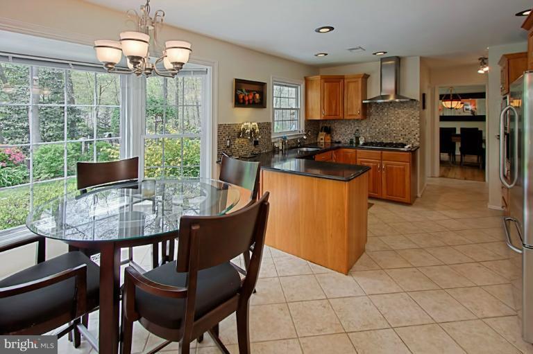 2320 Staley Road Reston, VA 20191 - Photo 5 of 30 Kitchen