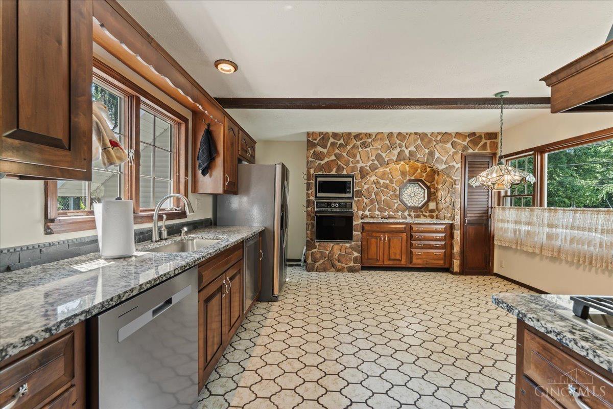 8732 Columbia Road Maineville, OH 45039 - Photo 17 of 47 Gallery Image 17
