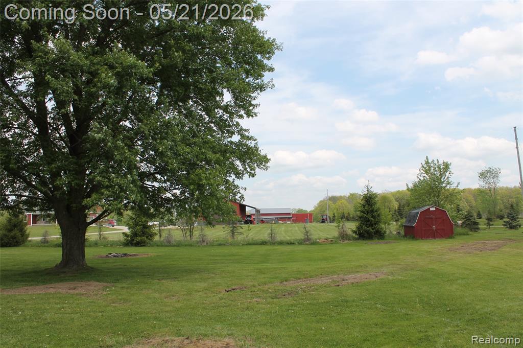 8251 Beers Road Swartz Creek, MI 48473 - Photo 7 of 27