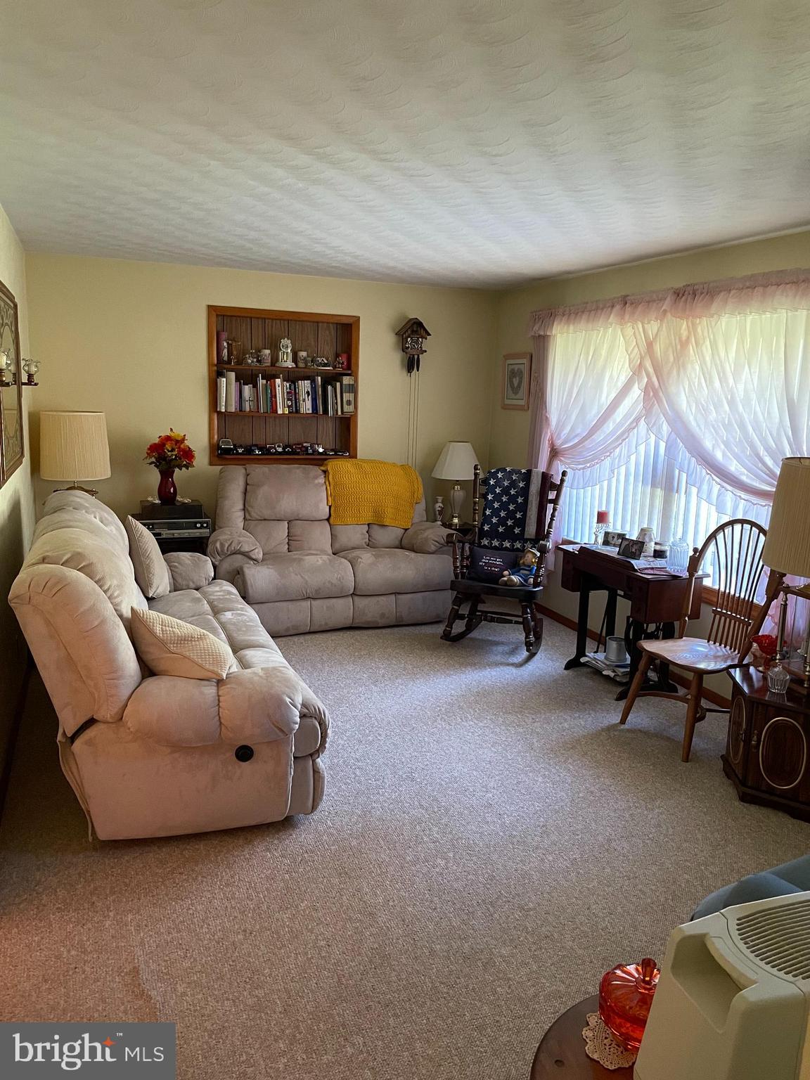 130 South 2nd Road Hammonton, NJ 08037 - Photo 11 of 23 Living Room