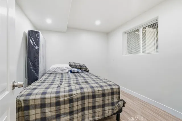 $1,560,000 | 23956 Los Rosas Street, West Hills, CA 91304