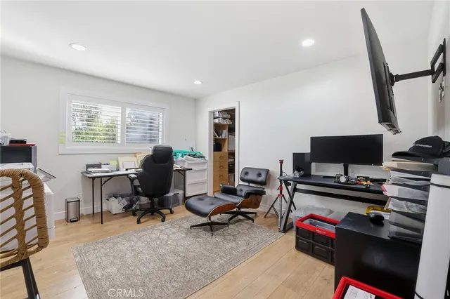 $1,560,000 | 23956 Los Rosas Street, West Hills, CA 91304