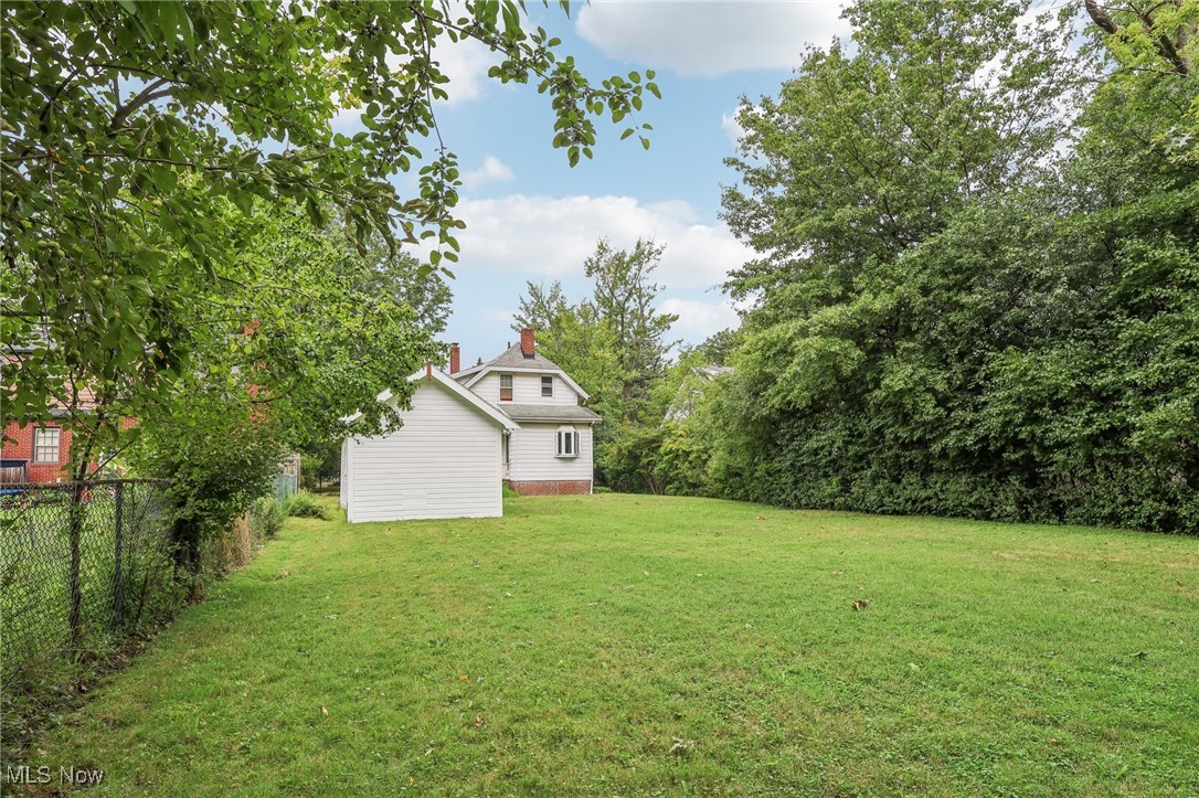 1509 Parkhill Road Cleveland Heights, OH 44121 - Photo 23 of 27