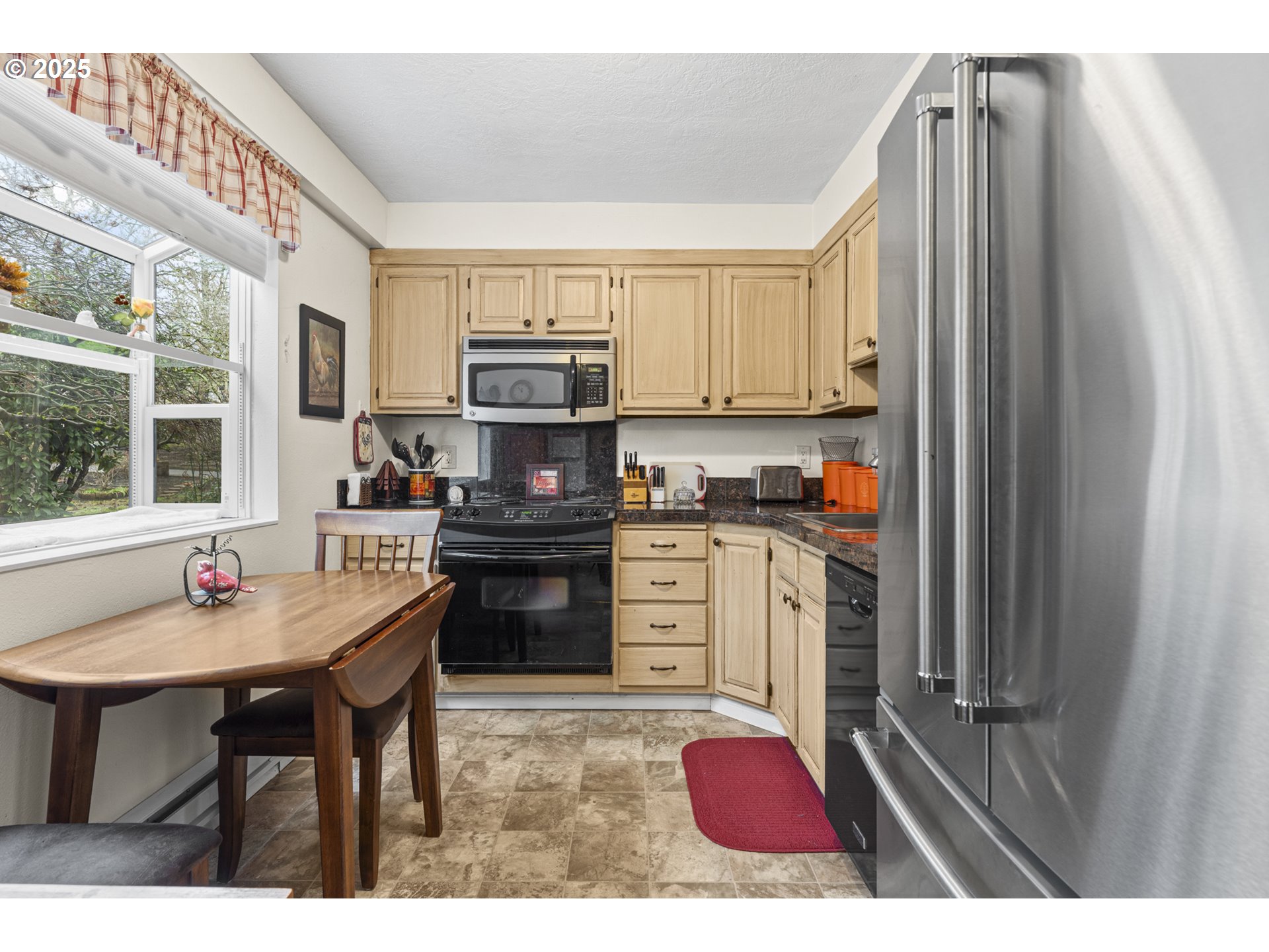 10960 Southwest Meadowbrook Drive, Unit 10 Tigard, OR 97224 - Photo 11 of 31