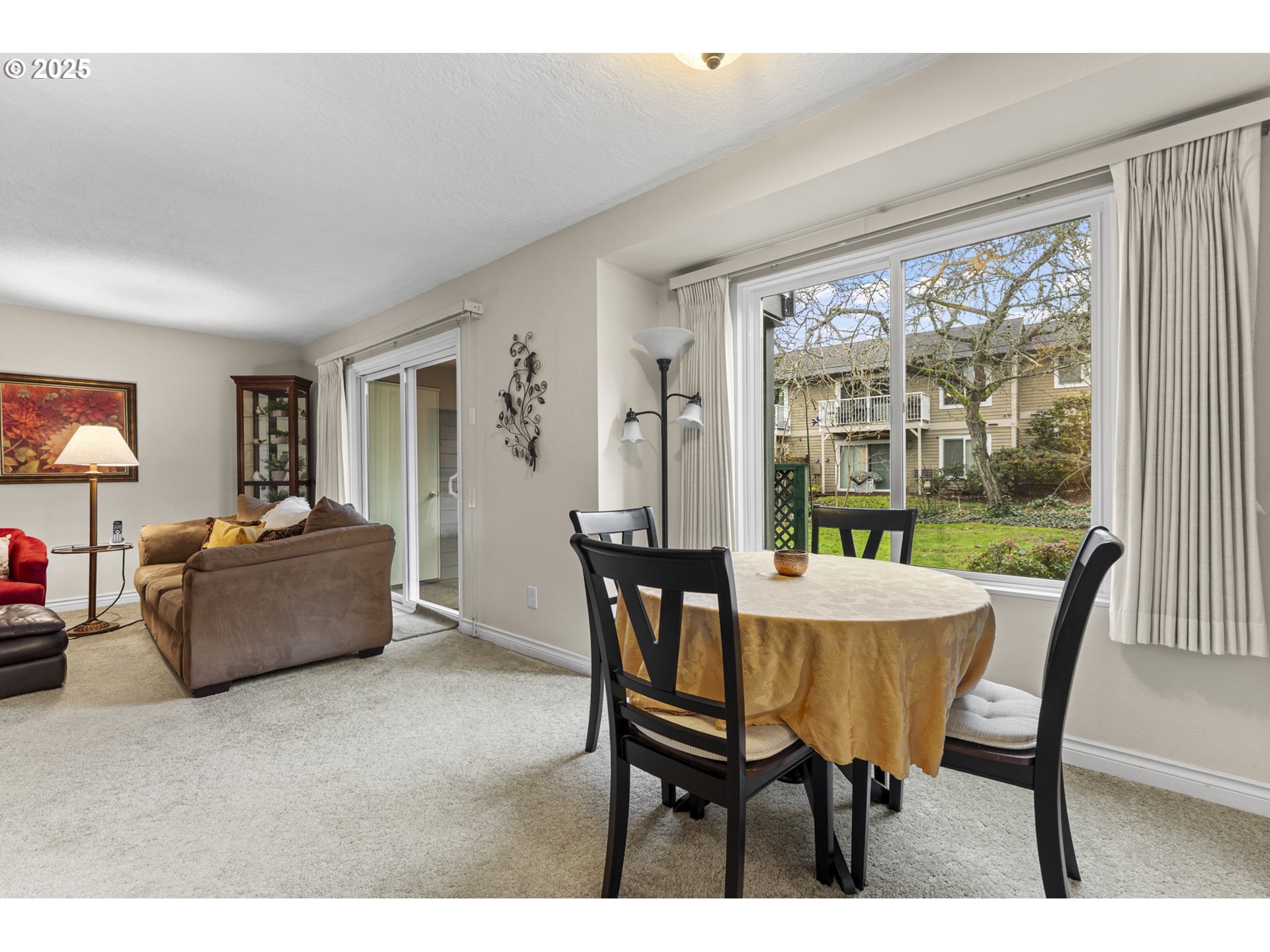 10960 Southwest Meadowbrook Drive, Unit 10 Tigard, OR 97224 - Photo 18 of 31